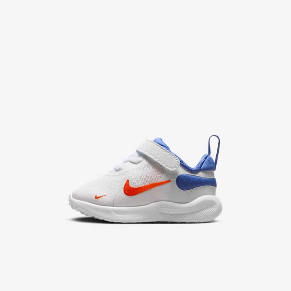 Girls White Trainers Shoes. Nike CA